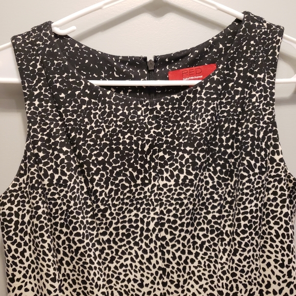 Saks Fifth Avenue Animal Print Dress Size 2 Red Saks Fifth Avenue - Picture 6 of 10